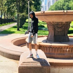 Meet your Posher, Omar